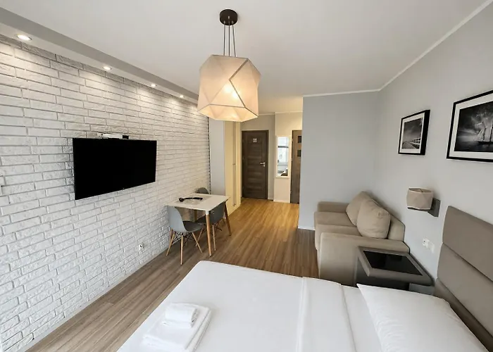 Apartament Z Basenem